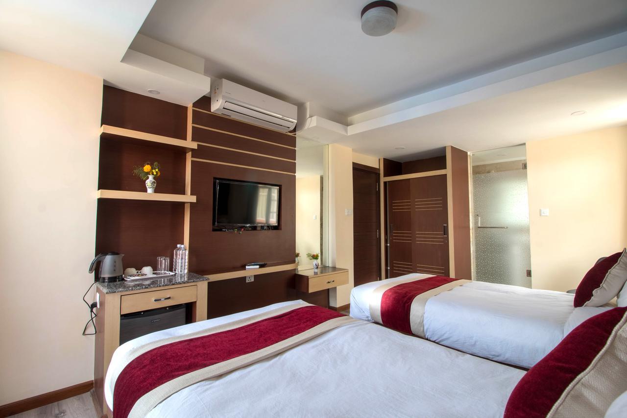 Hotel Himalaya Hub Kathmandu Exterior photo