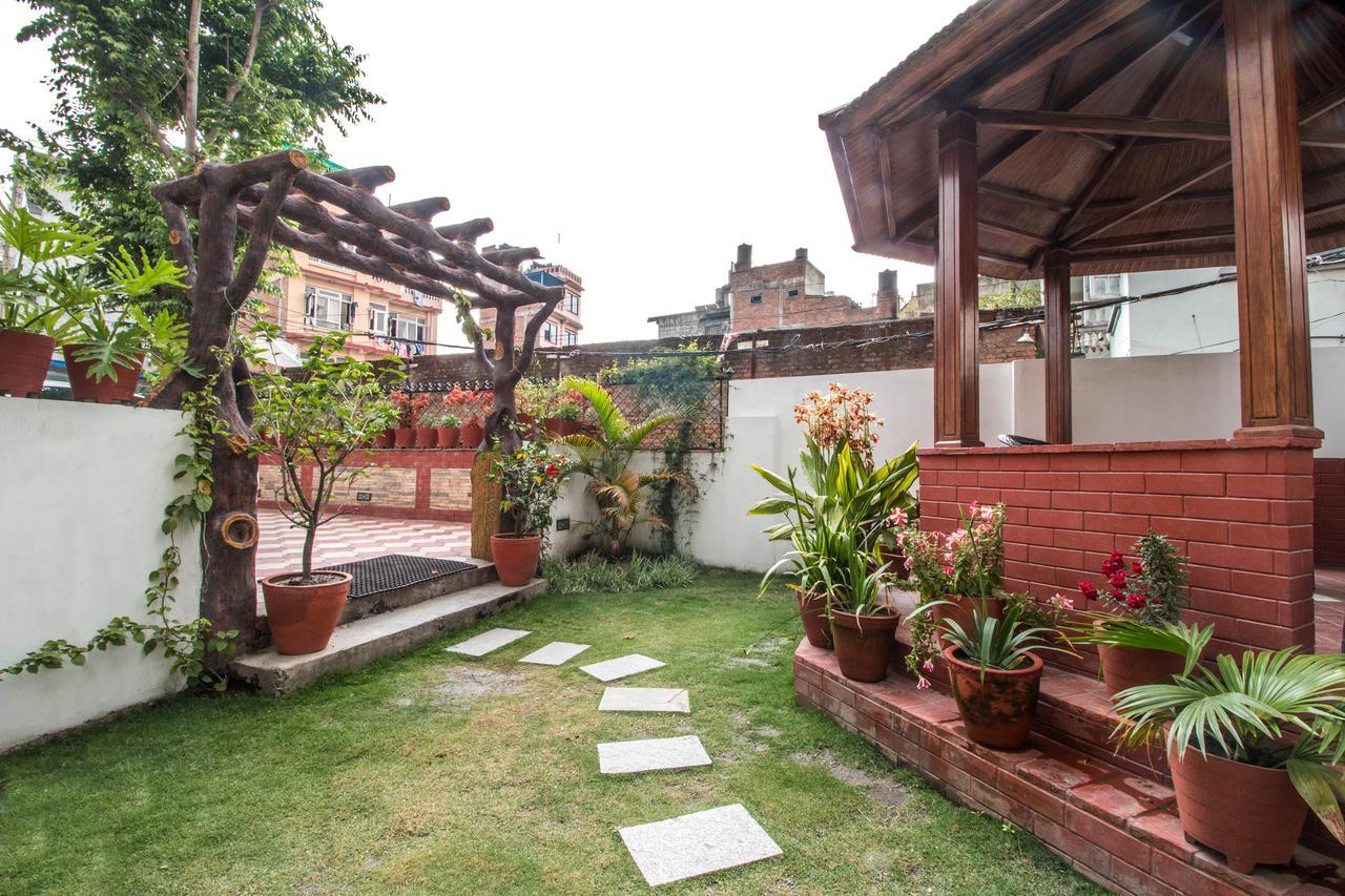 Hotel Himalaya Hub Kathmandu Exterior photo