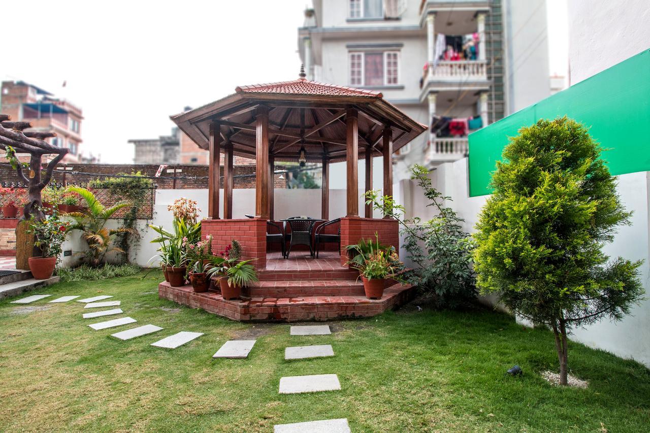 Hotel Himalaya Hub Kathmandu Exterior photo